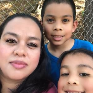 Meet your Posher, Alejandra